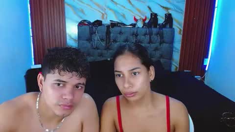 Snapshot of crisandmery chatting on January 11, 2026, 7:46 am CRISANDMERY online show from January 11, 2026, 7:46 am