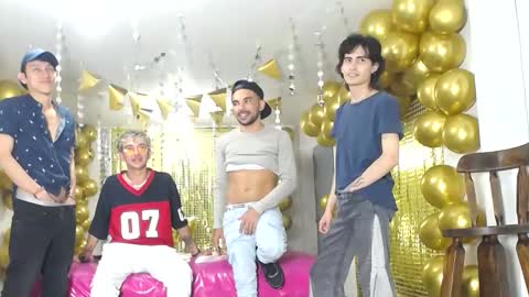 Snapshot of crismens chatting on December 16, 2024, 3:08 am crismens online show from December 16, 2024, 3:08 am