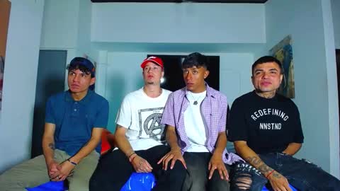 Snapshot of crismens chatting on September 11, 2025, 5:57 pm crismens online show from September 11, 2025, 5:57 pm