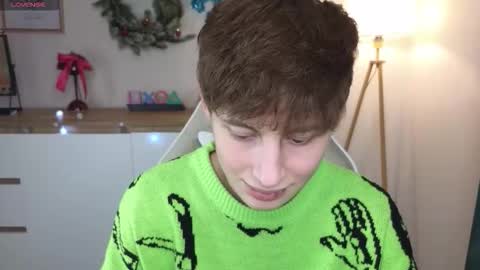 Snapshot of crisp1n chatting on January 17, 2026, 6:18 am Chris online show from January 17, 2026, 6:18 am