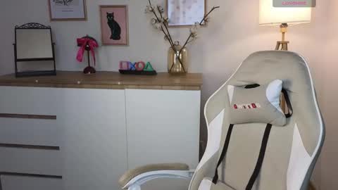 Snapshot of crisp1n chatting on February 3, 2026, 9:25 am Chris online show from February 3, 2026, 9:25 am