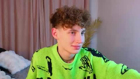 Snapshot of crisp1n chatting on February 20, 2026, 5:13 pm Chris online show from February 20, 2026, 5:13 pm