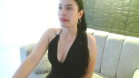 cristal1609 online show from October 2, 2025, 1:40 pm