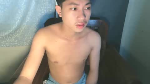 cristal1xox online show from November 4, 2025, 1:05 am