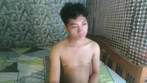 cristal1xox online show from December 20, 2025, 7:04 am