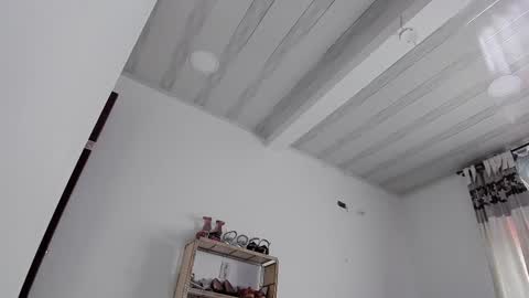 Cristal online show from December 17, 2025, 12:33 pm