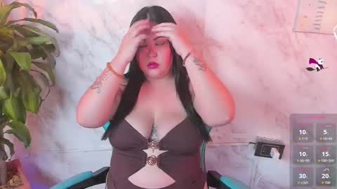 Cristal online show from November 9, 2025, 3:38 am