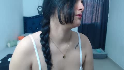 Snapshot of cristal_hot07 chatting on February 8, 2025, 10:19 pm Cristal online show from February 8, 2025, 10:19 pm