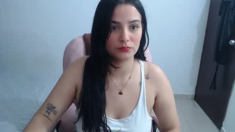 Snapshot of cristal_hot07 chatting on February 27, 2025, 2:32 am Cristal online show from February 27, 2025, 2:32 am