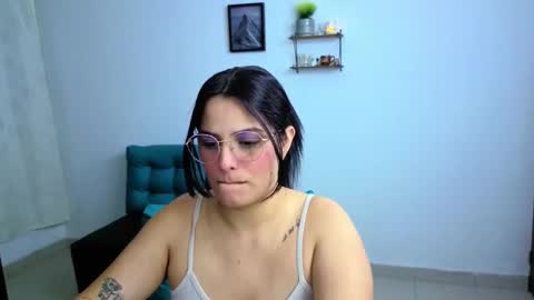 Snapshot of cristal_hot07 chatting on November 26, 2025, 12:55 am Cristal online show from November 26, 2025, 12:55 am