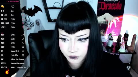 Snapshot of cristal_kosh chatting on March 25, 2026, 8:59 pm Cris online show from March 25, 2026, 8:59 pm