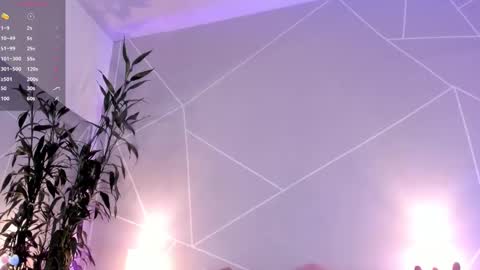 Snapshot of cristal_princess_ chatting on December 27, 2024, 7:18 am Cristal online show from December 27, 2024, 7:18 am