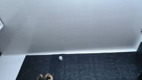 Hanna  online show from February 22, 2025, 6:39 am