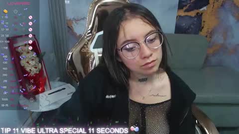 Cristal online show from March 11, 2025, 10:07 am