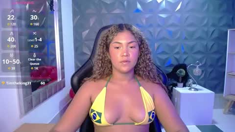Cristal online show from December 13, 2024, 1:04 am