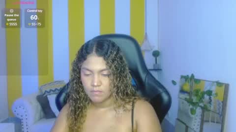 Snapshot of cristal_war chatting on February 23, 2025, 10:09 pm Cristal online show from February 23, 2025, 10:09 pm