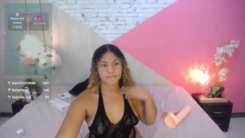 Snapshot of cristal_war chatting on December 14, 2025, 1:11 am Cristal online show from December 14, 2025, 1:11 am