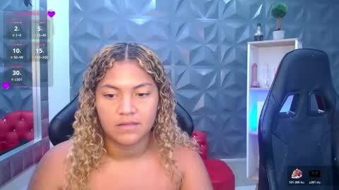 Cristal online show from March 1, 2026, 9:06 pm