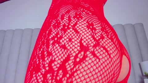 Snapshot of cristalcornner_ chatting on February 5, 2025, 11:06 pm Nicole Connection time 220pm-910pmCol online show from February 5, 2025, 11:06 pm
