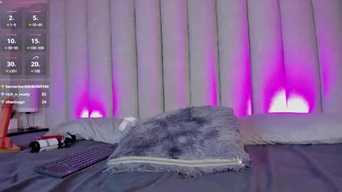 Snapshot of cristalcornner_ chatting on March 1, 2025, 10:42 pm Nicole Connection time 220pm-910pmCol online show from March 1, 2025, 10:42 pm