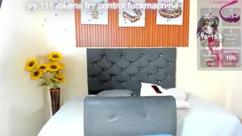 cristale69 online show from October 25, 2025, 2:52 am