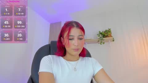 Snapshot of cristalfoxy_ chatting on January 12, 2026, 7:52 pm cristalfoxy_ online show from January 12, 2026, 7:52 pm