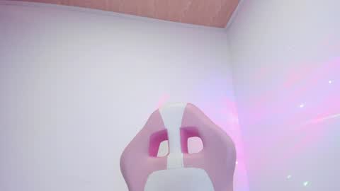 Snapshot of cristall_sweett0 chatting on June 30, 2026, 10:22 pm sofia online show from June 30, 2026, 10:22 pm