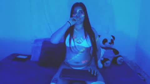 Snapshot of cristallssmith chatting on February 25, 2026, 2:27 pm Cristal online show from February 25, 2026, 2:27 pm