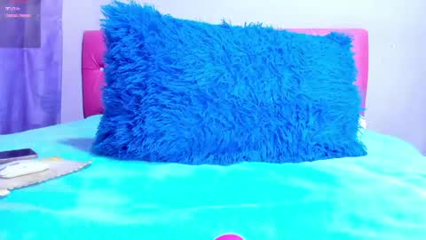 Snapshot of cristaln07 chatting on May 9, 2026, 2:39 am Natis online show from May 9, 2026, 2:39 am