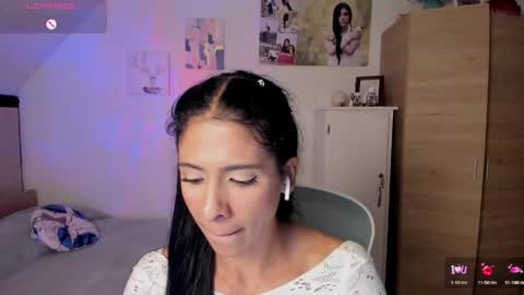 Snapshot of cristamunez chatting on April 21, 2026, 2:51 am veronika online show from April 21, 2026, 2:51 am