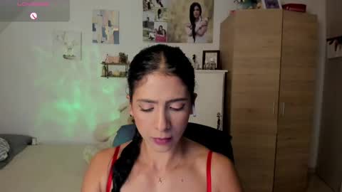 Snapshot of cristamunez chatting on May 12, 2026, 2:19 am veronika online show from May 12, 2026, 2:19 am