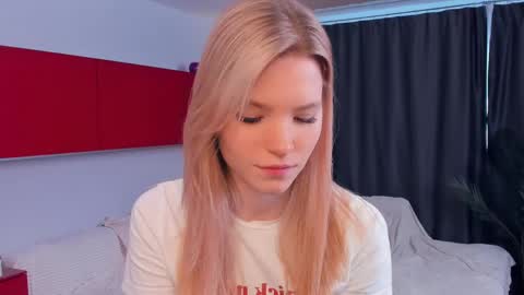 Cristas online show from April 25, 2026, 7:22 am