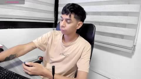 Snapshot of cristhian_slytherin chatting on September 25, 2025, 5:55 am cristhian online show from September 25, 2025, 5:55 am