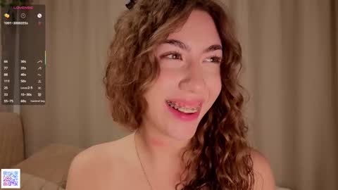 Snapshot of cristiagresto chatting on December 14, 2025, 4:29 am Emma Gift for each subscriber of the fan club online show from December 14, 2025, 4:29 am