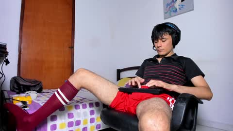 Snapshot of cristian_ortiz_1 chatting on January 27, 2025, 10:16 pm Cristian online show from January 27, 2025, 10:16 pm