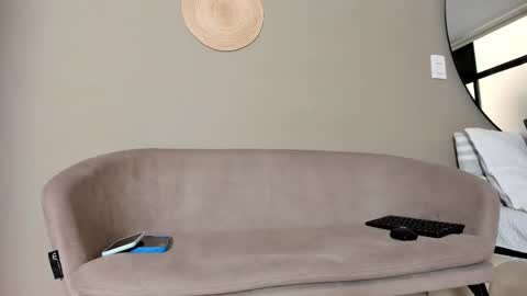 Snapshot of cristian_ortiz_1 chatting on February 9, 2025, 9:06 pm Cristian online show from February 9, 2025, 9:06 pm