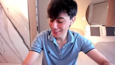 Snapshot of cristian_ortiz_1 chatting on February 17, 2025, 2:20 am Cristian online show from February 17, 2025, 2:20 am