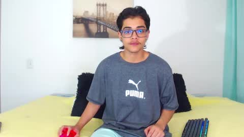    online show from February 1, 2025, 6:32 am