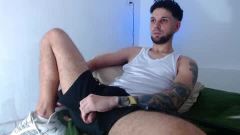Snapshot of cristianhot125 chatting on May 25, 2026, 10:27 pm cristianhot125 online show from May 25, 2026, 10:27 pm
