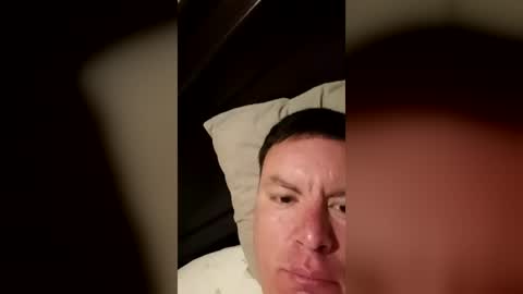Snapshot of cristianirigoyen263 chatting on June 23, 2026, 3:15 am cristianirigoyen263 online show from June 23, 2026, 3:15 am