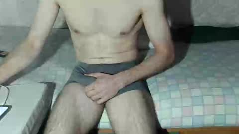 cristianrr184034 online show from October 29, 2025, 8:10 pm