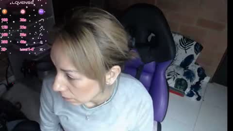 Snapshot of cristin_doll chatting on June 18, 2026, 5:39 pm cristina online show from June 18, 2026, 5:39 pm