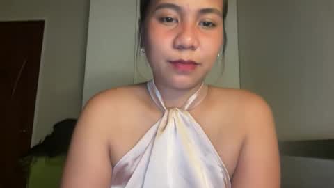 Snapshot of cristinavalerie chatting on November 30, 2025, 2:15 am Cristina Valerie online show from November 30, 2025, 2:15 am