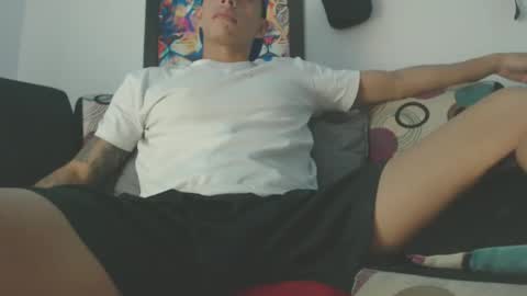 criistofer online show from February 15, 2025, 4:25 am