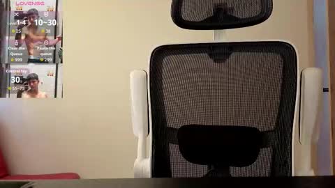 cristopher23  online show from October 24, 2025, 4:47 pm