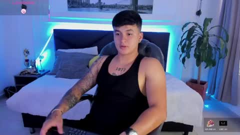 Snapshot of cristopher_strong chatting on April 30, 2026, 2:23 pm Cristopher online show from April 30, 2026, 2:23 pm