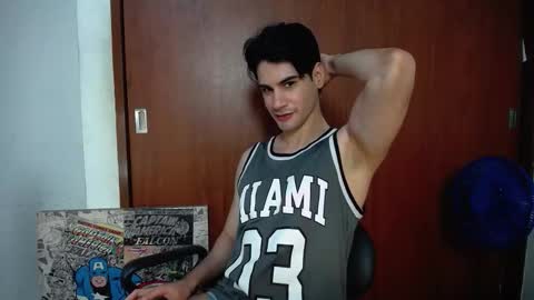 Snapshot of cristopher_vega182 chatting on November 28, 2025, 1:41 am cristopher online show from November 28, 2025, 1:41 am