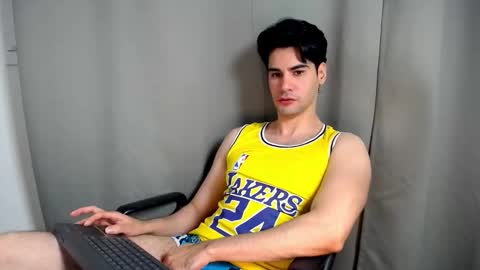 Snapshot of cristopher_vega182 chatting on December 4, 2025, 10:51 pm cristopher online show from December 4, 2025, 10:51 pm