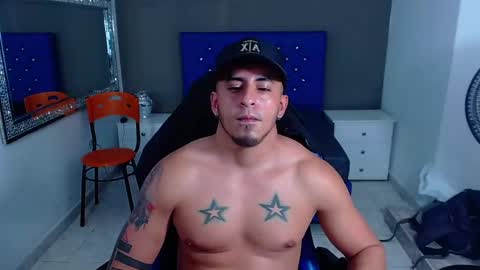 Snapshot of cristophertompson chatting on February 10, 2025, 10:09 pm Say me Cris online show from February 10, 2025, 10:09 pm