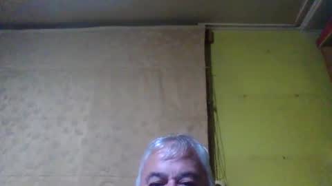 crmperez online show from December 21, 2025, 6:20 am